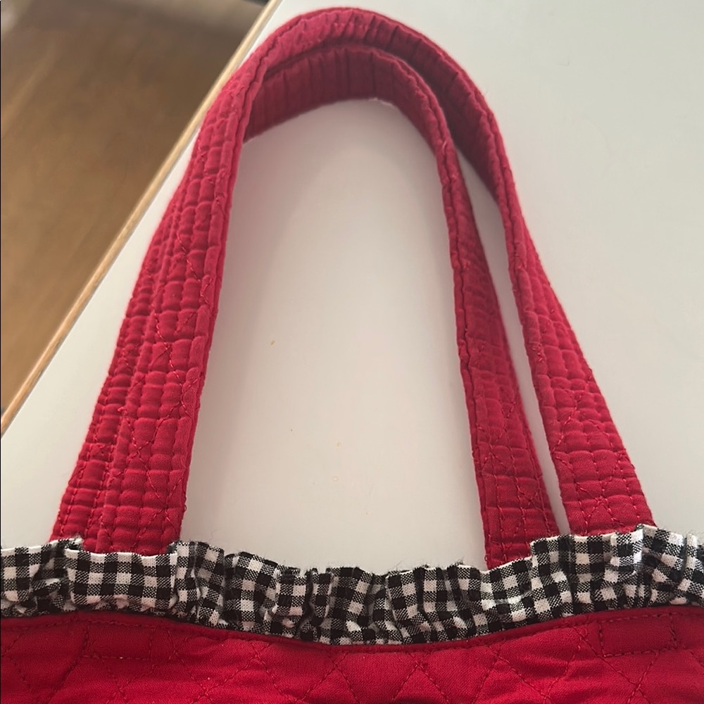 Red Quilted Georgia bag - Picture 2 of 5